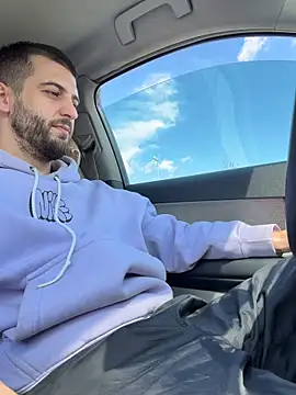 ElChapoGuzman95 online show from April 2026 09:34:02 AM