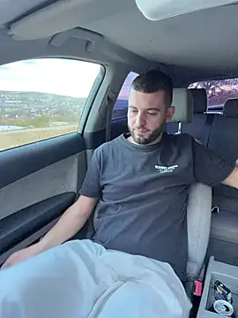 ElChapoGuzman95 online show from October 2025 05:39:02 AM