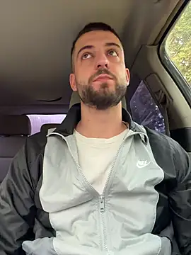 ElChapoGuzman95 online show from November 2025 06:06:01 AM