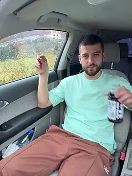 ElChapoGuzman95 online show from November 2025 07:29:01 AM