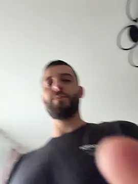 ElChapoGuzman95 online show from February 2026 07:51:02 AM