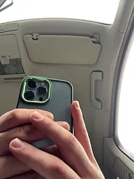 ElChapoGuzman95 online show from November 2025 06:36:01 AM