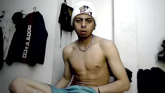 Mollly n david online show from November 2025 07:01:01 AM