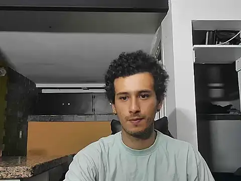 Snapshot of talktome4 chatting on February 2026 01:35:02 AM talktome4 online show from February 2026 01:35:02 AM