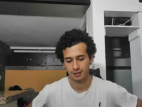 Snapshot of talktome4 chatting on February 2026 09:25:02 PM talktome4 online show from February 2026 09:25:02 PM