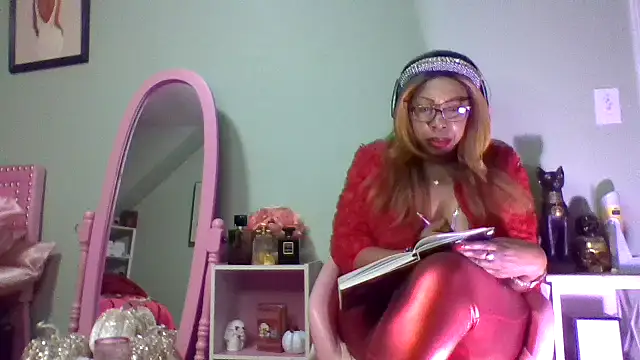 Snapshot of BlaqLadyRedlips chatting on March 2026 03:02:02 AM BlaqLadyRedlips online show from March 2026 03:02:02 AM