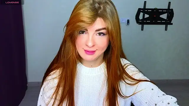  comefeelme  online show from February 2025 09:01:01 PM