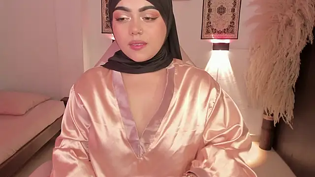 shayla 18 online show from April 2026 08:59:02 PM