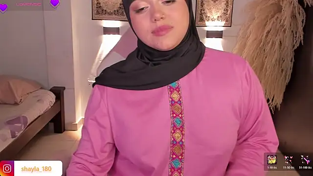 shayla 18 online show from April 2026 09:44:01 PM