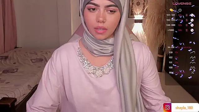 shayla 18 online show from February 2025 01:30:02 AM