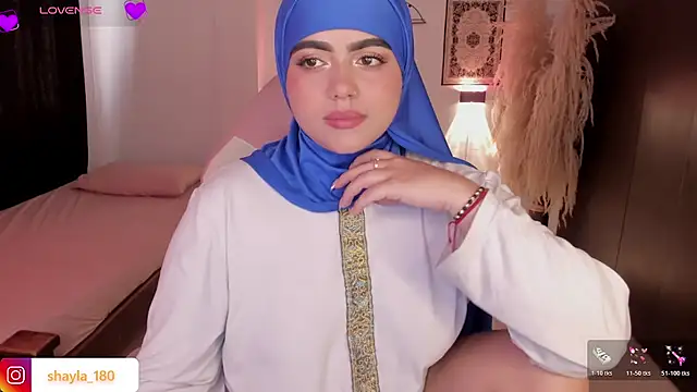 shayla 18 online show from February 2026 08:20:02 PM