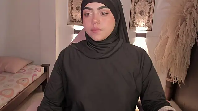 shayla 18 online show from April 2026 11:17:02 AM