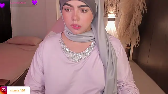 shayla 18 online show from November 2025 08:23:02 PM