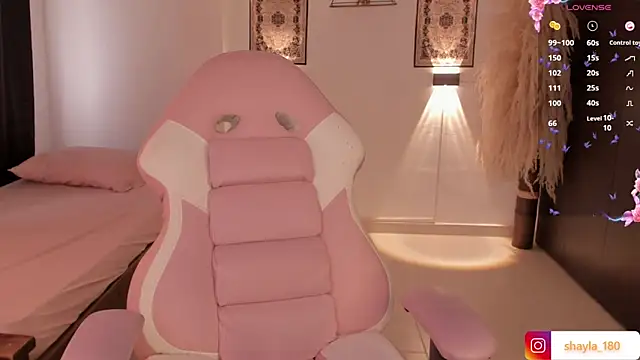 shayla 18 online show from March 2025 09:12:02 PM