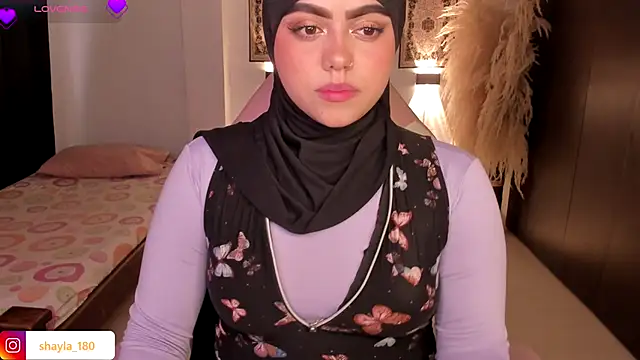 shayla 18 online show from September 2025 08:31:01 PM