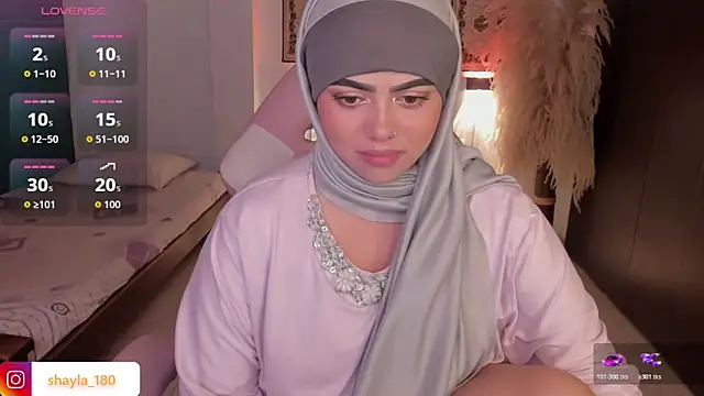 shayla 18 online show from January 2026 09:07:02 PM