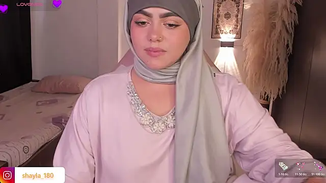 shayla 18 online show from March 2026 07:48:02 PM