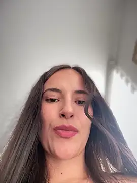 Snapshot of gemmah chatting on February 2025 09:10:01 PM gemmah online show from February 2025 09:10:01 PM