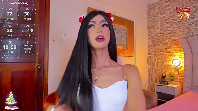 NahiaFox online show from December 2024 04:44:02 AM