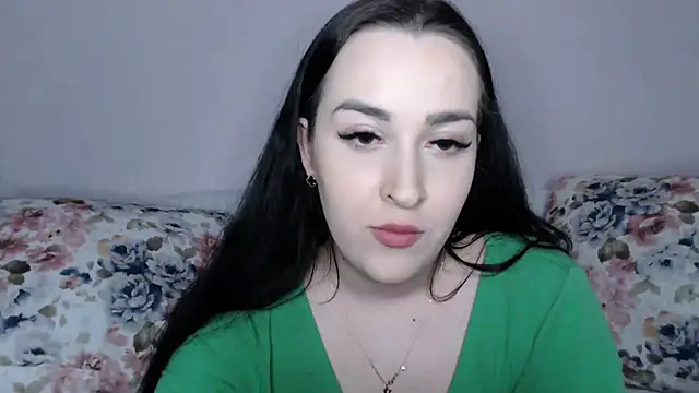 Snapshot of vitalina_freedom chatting on January 2025 03:13:02 PM vitalina freedom online show from January 2025 03:13:02 PM