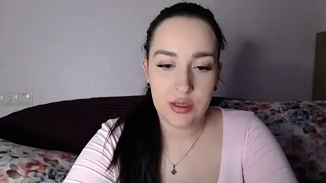 Snapshot of vitalina_freedom chatting on December 2025 10:36:01 AM vitalina freedom online show from December 2025 10:36:01 AM