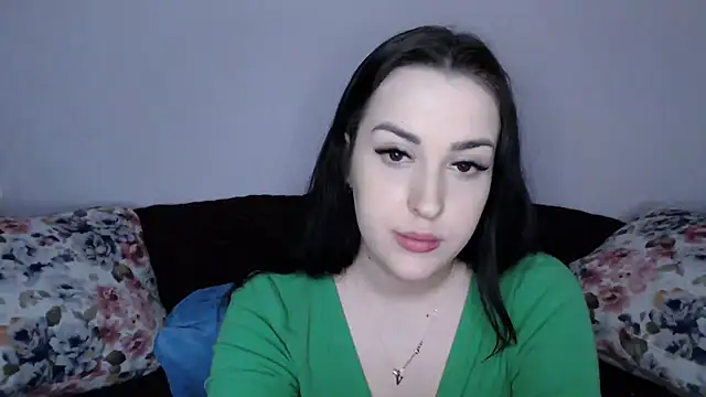 Snapshot of vitalina_freedom chatting on January 2025 01:24:02 PM vitalina freedom online show from January 2025 01:24:02 PM