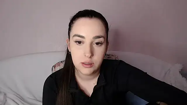 Snapshot of vitalina_freedom chatting on March 2025 02:28:01 PM vitalina freedom online show from March 2025 02:28:01 PM