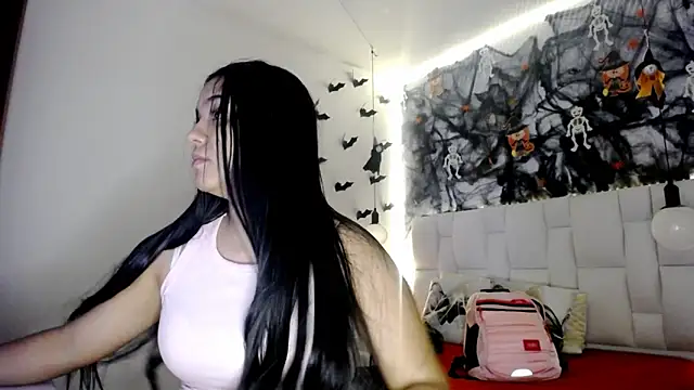 tiffany  pink online show from October 2025 08:08:02 PM