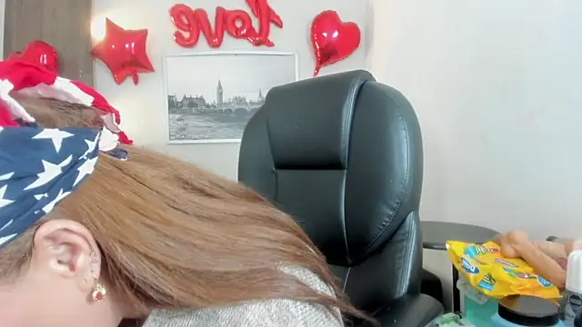 Cheryl JONES online show from February 2026 06:02:01 AM