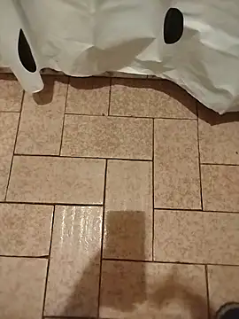 Snapshot of Neria chatting on February 2026 11:17:01 AM Neria online show from February 2026 11:17:01 AM