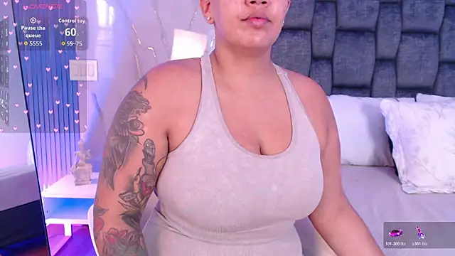 Snapshot of WildyTemping chatting on November 2025 05:45:02 PM WildyTemping online show from November 2025 05:45:02 PM