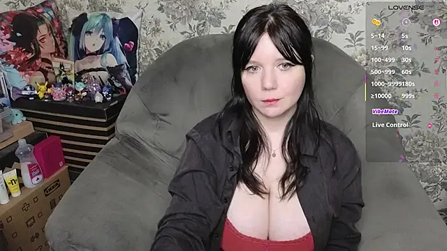 Snapshot of Nanachi_slime chatting on November 2025 10:24:02 PM Nanachi slime online show from November 2025 10:24:02 PM