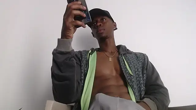 Snapshot of drake_brwon_23 chatting on November 2025 11:10:01 AM drake brwon 23 online show from November 2025 11:10:01 AM