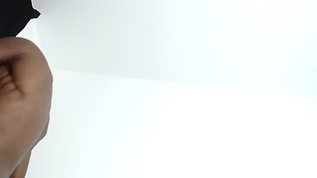 Snapshot of drake_brwon_23 chatting on October 2025 01:04:02 AM drake brwon 23 online show from October 2025 01:04:02 AM