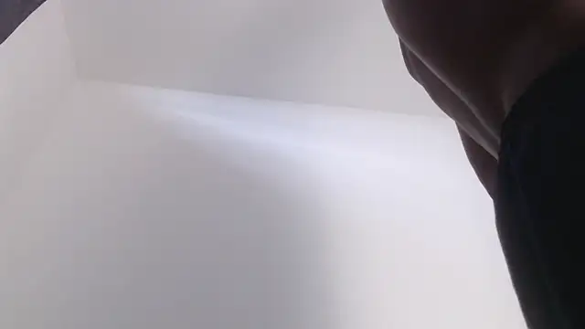 Snapshot of drake_brwon_23 chatting on November 2025 12:49:02 PM drake brwon 23 online show from November 2025 12:49:02 PM