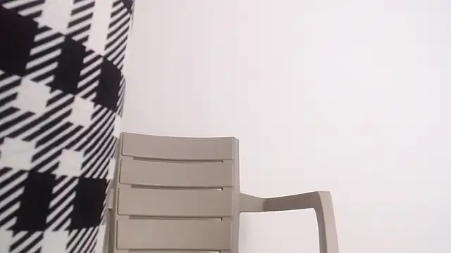 drake brwon 23 online show from December 2025 05:01:02 AM