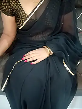 Mounika25 online show from November 2025 07:07:01 AM