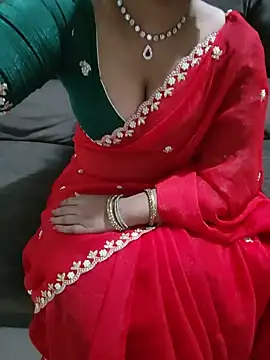 Snapshot of Mounika25 chatting on August 2026 06:36:02 PM Mounika25 online show from August 2026 06:36:02 PM