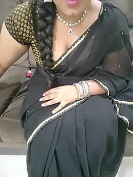 Snapshot of Mounika25 chatting on May 2026 06:17:02 PM Mounika25 online show from May 2026 06:17:02 PM