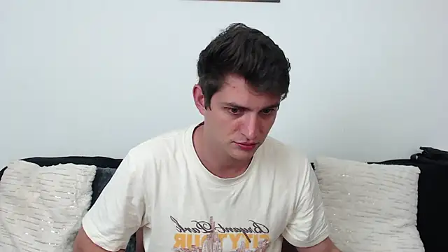 Snapshot of AndyFame chatting on May 2026 12:41:01 AM AndyFame online show from May 2026 12:41:01 AM