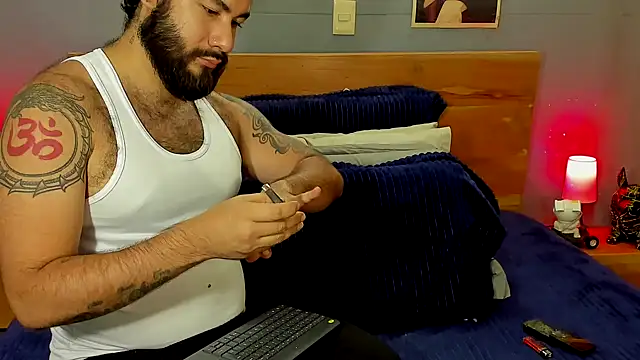 Snapshot of Prometeo-grizzly chatting on November 2025 05:22:01 AM Prometeo-grizzly online show from November 2025 05:22:01 AM