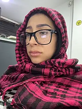  alabina  online show from April 2026 03:18:01 PM