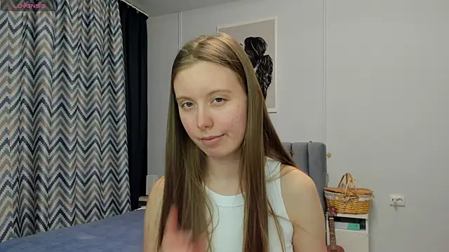 Snapshot of Peggy_Beauty chatting on March 2025 01:23:01 AM Peggy Beauty online show from March 2025 01:23:01 AM