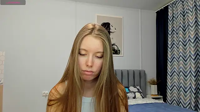 Snapshot of Peggy_Beauty chatting on January 2025 05:05:01 PM Peggy Beauty online show from January 2025 05:05:01 PM