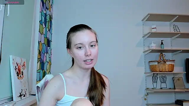 Snapshot of Peggy_Beauty chatting on October 2025 05:21:02 PM Peggy Beauty online show from October 2025 05:21:02 PM