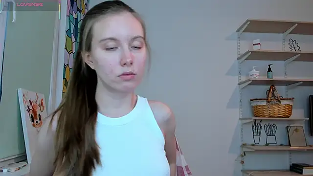 Snapshot of Peggy_Beauty chatting on October 2025 05:08:01 AM Peggy Beauty online show from October 2025 05:08:01 AM