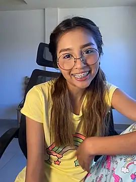 coraline Ro online show from June 2026 06:05:02 PM