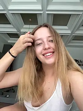 Nura n Sarah online show from October 2025 04:13:01 AM