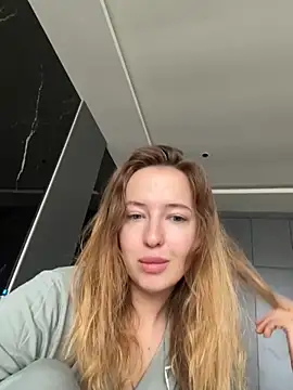 Nura n Sarah online show from November 2025 05:07:01 AM