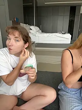 Nura n Sarah online show from November 2025 12:14:01 AM